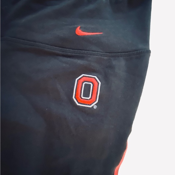 Women’s Nike OHIO STATE BUCKEYES 19” DriFit Leggings Size Large - Picture 4 of 5